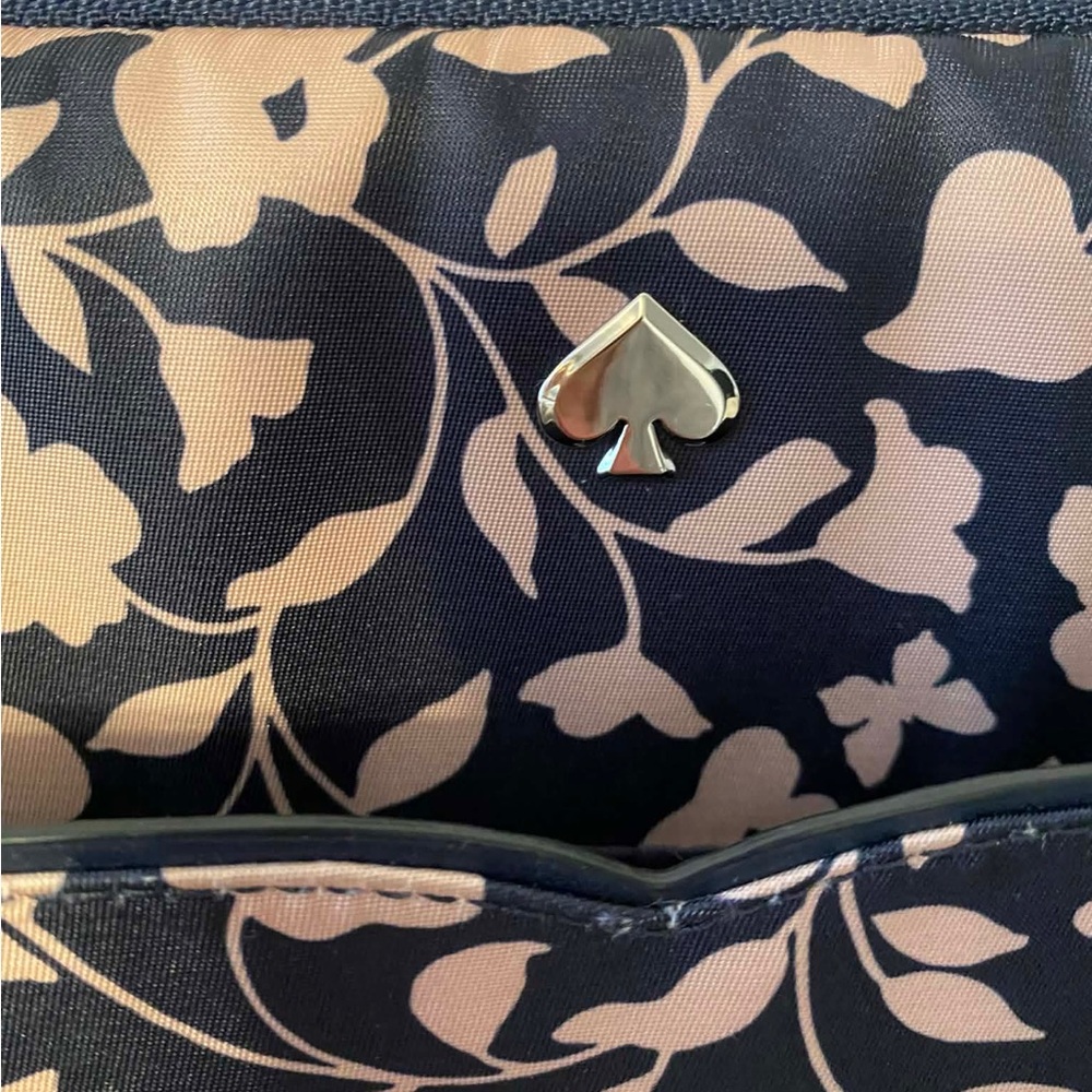 ‼️Flash SALE‼️Like New Kate Spade Laptop Case - Picture 3 of 5